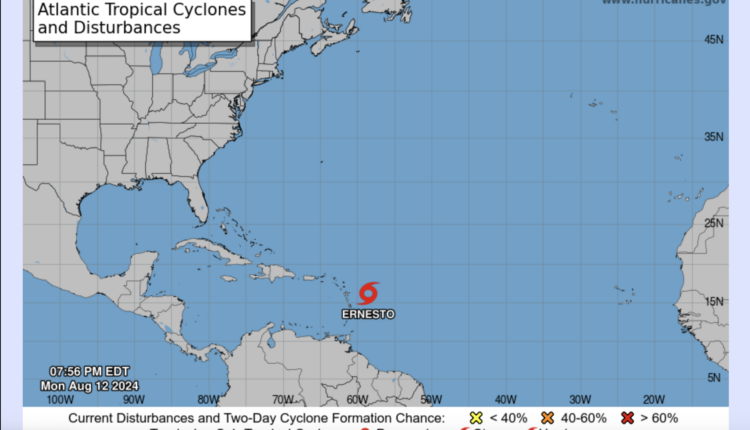 El NHC emite avisos para el Atlántico sobre la tormenta tropical Ernesto